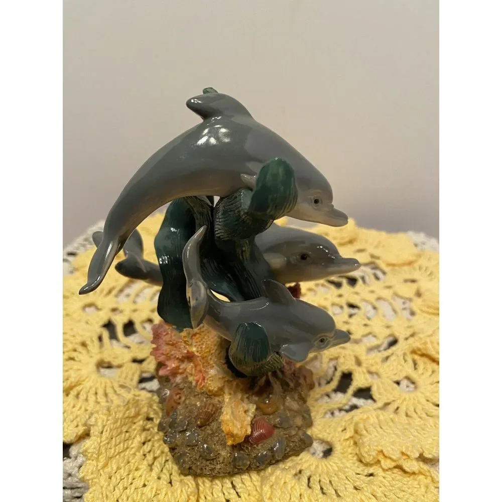 Herco Gift Professional Dolphins Playing In Coral Seaweed Figurine‎ Ceramic.